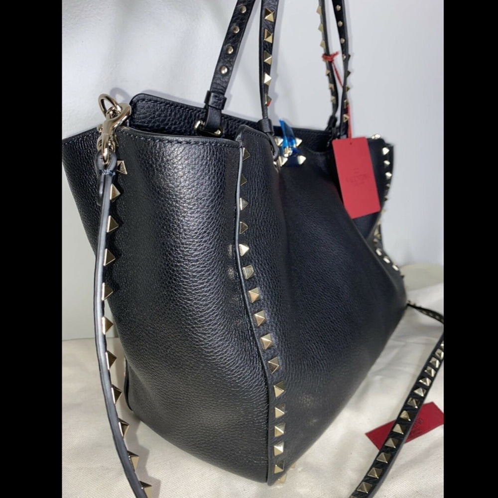 VALENTINO GARAVANI Medium Grain Leather Rockstud Tote Bag *Brand New* - Picture 6 of 12